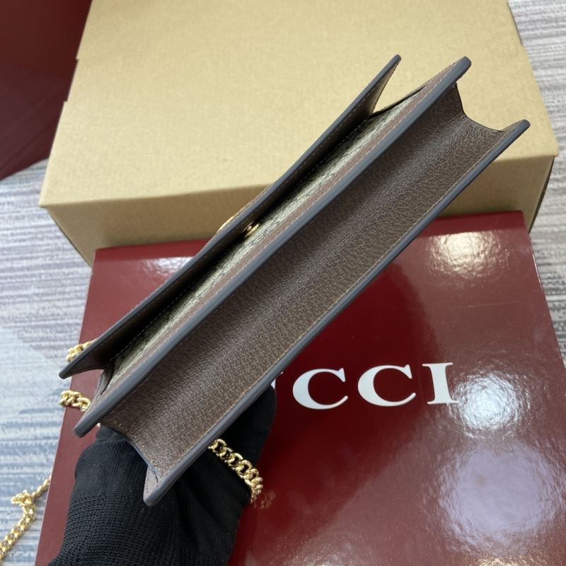 Gvc*1 padlock shoulder bags